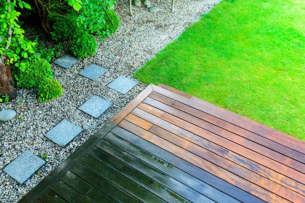 Best Fence Cleaning  in Menasha, WI